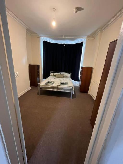 Flat 1, 67 Colwick Road Ng2 4Al Apartment Nottingham Bagian luar foto